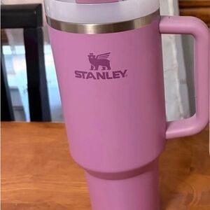 Stanley tumbler 40 oz Lilac